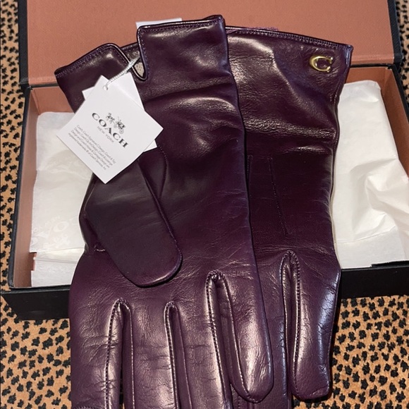 COPY - New never worn Coach leather gloves color … - Picture 2 of 7